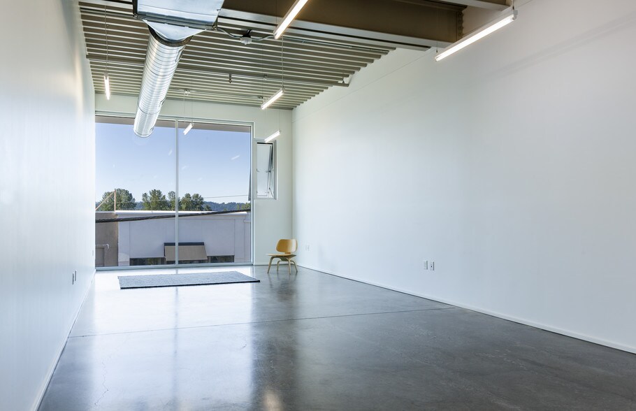 More Photos Of 1887 Main St, Washougal Storefront Retail Office For Lease