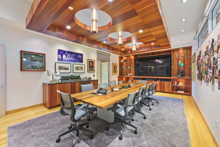 More Photos Of 619 Arizona Ave, Santa Monica Office Residential For Lease