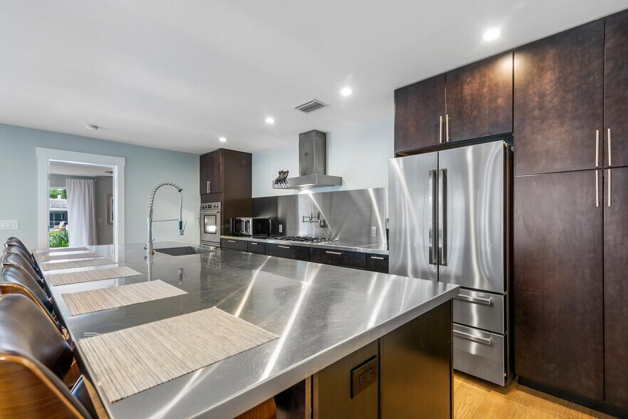 More Photos Of 1768 Tudor Rd, North Palm Beach Specialty For Sale