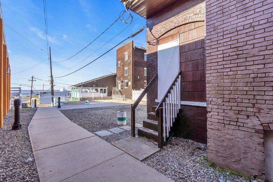 More Photos Of 11 W Front St, Keyport Storefront Retail Residential For Sale