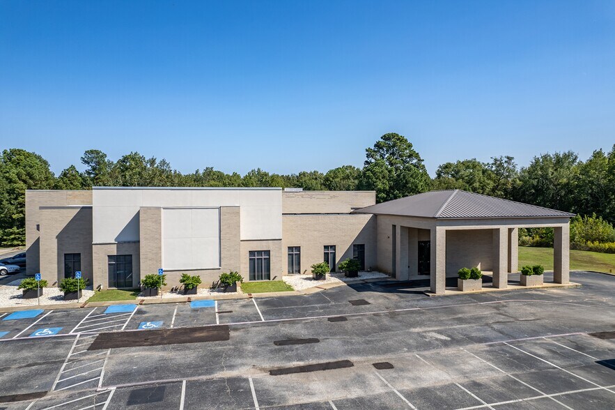 More Photos Of 3700 Judson Rd, Longview Restaurant For Sale