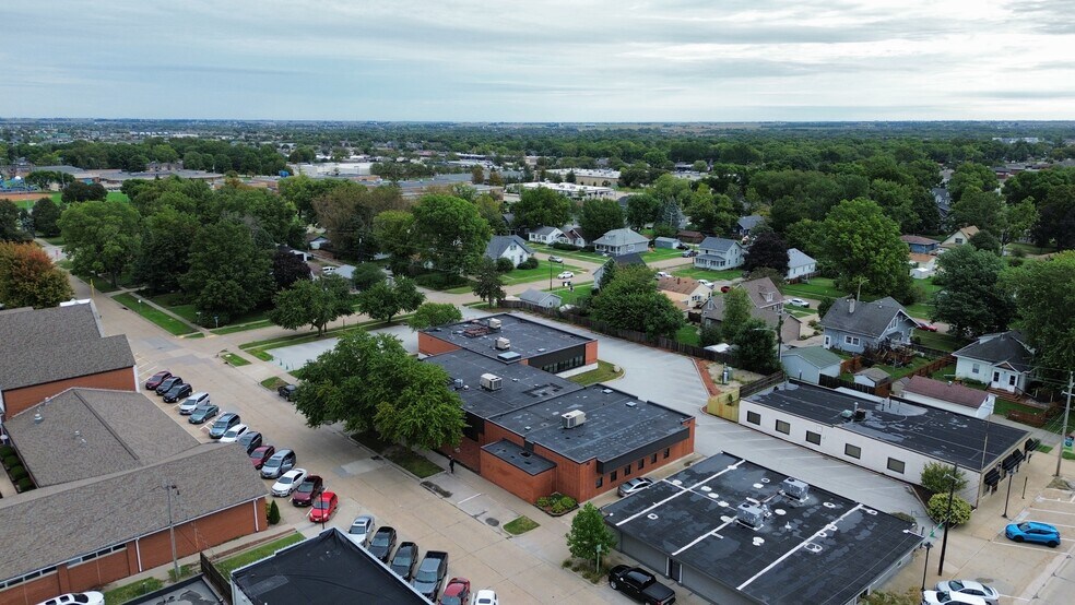 More Photos Of 211 SW Walnut St, Ankeny Office For Sale