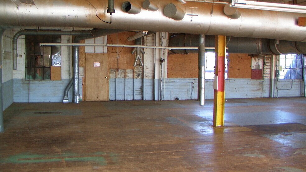 More Photos Of 36 Railroad Ave, Frewsburg Manufacturing For Lease