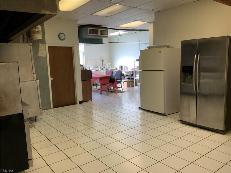 More Photos Of 4700 Little John Dr, Norfolk Religious Facility For Sale