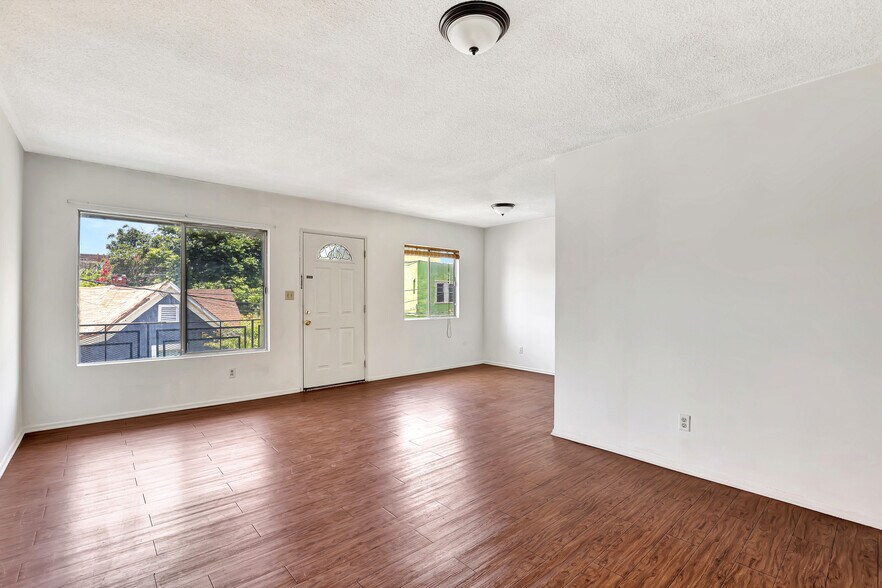 More Photos Of 4412 E Lockwood Ave, Los Angeles Apartments For Sale