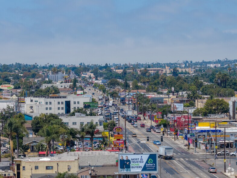 More Photos Of 1021-1025 W Florence Ave, Los Angeles Land For Sale
