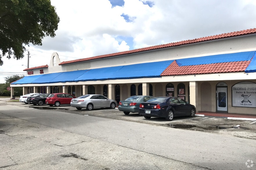 More Photos Of 167-225 S State Road 7, Margate Unknown For Lease