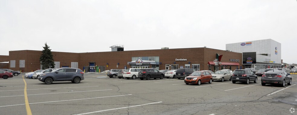 More Photos Of 3237 Boul des Sources, Dollard-des-Ormeaux General Retail For Lease