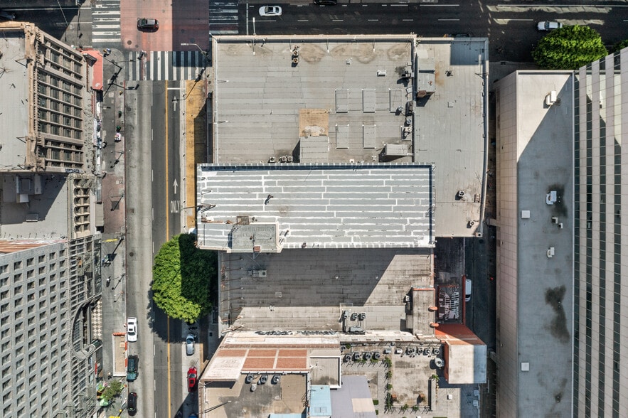 More Photos Of 551-553 S Broadway, Los Angeles Storefront Retail Office For Sale
