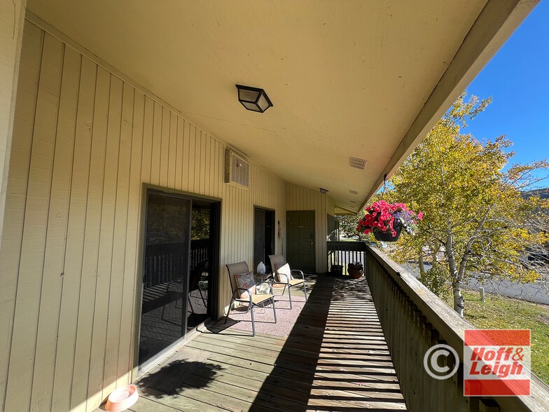More Photos Of 300 W Lake Ave, Woodland Park Office For Sale