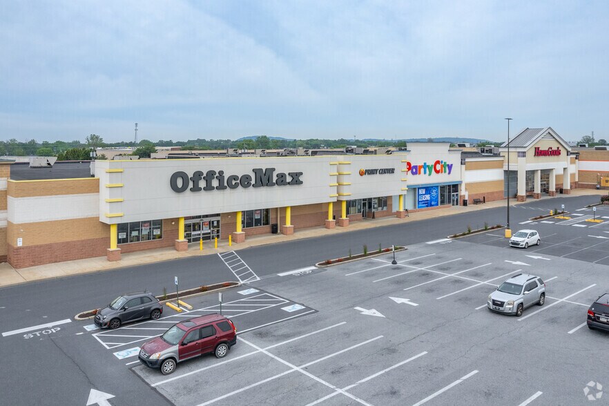 More Photos Of 1700 Fruitville Pike, Lancaster General Retail For Sale