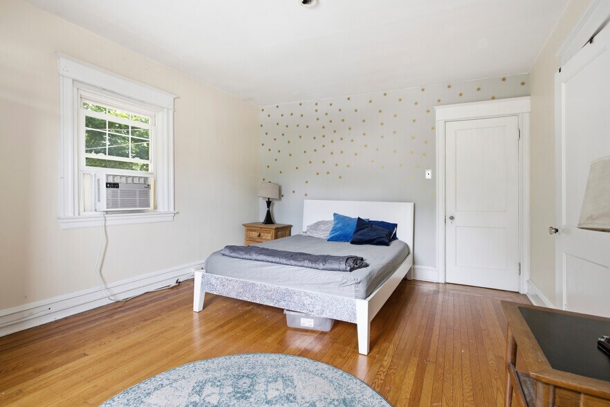 More Photos Of 678 Ferne Blvd, Drexel Hill Office For Sale
