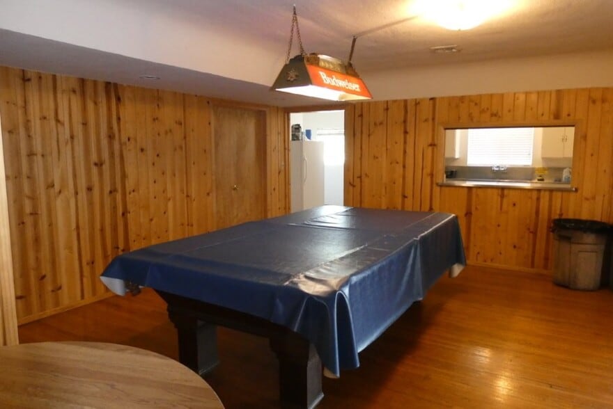 More Photos Of 2657 Honolulu Ave, Montrose Lodge Meeting Hall For Sale