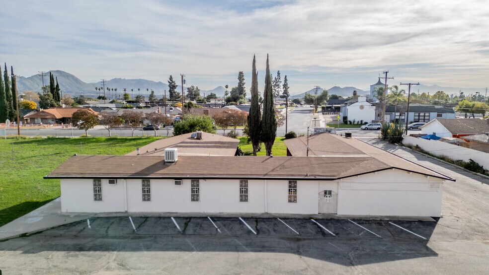More Photos Of 711 W C St, Colton Religious Facility For Sale
