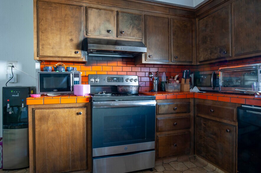 More Photos Of 815 Main St, Suisun City Apartments For Sale
