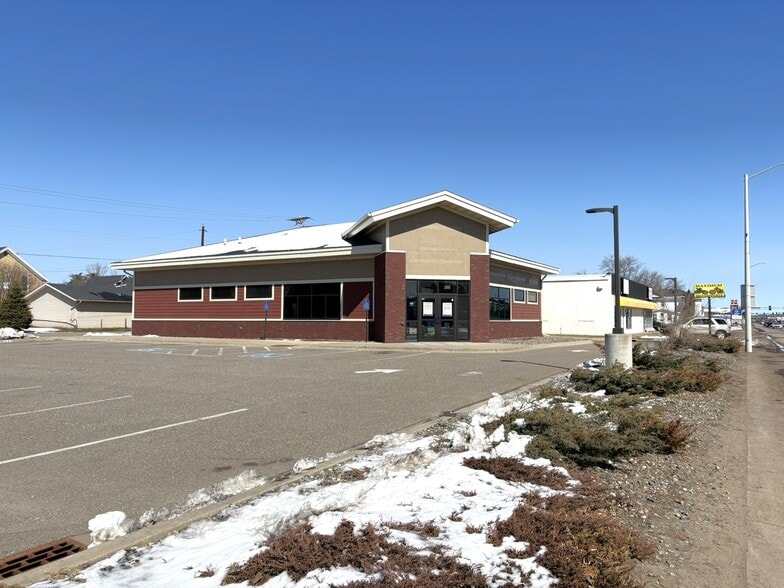 Primary Photo Of 209 Washington St, Brainerd General Retail For Sale