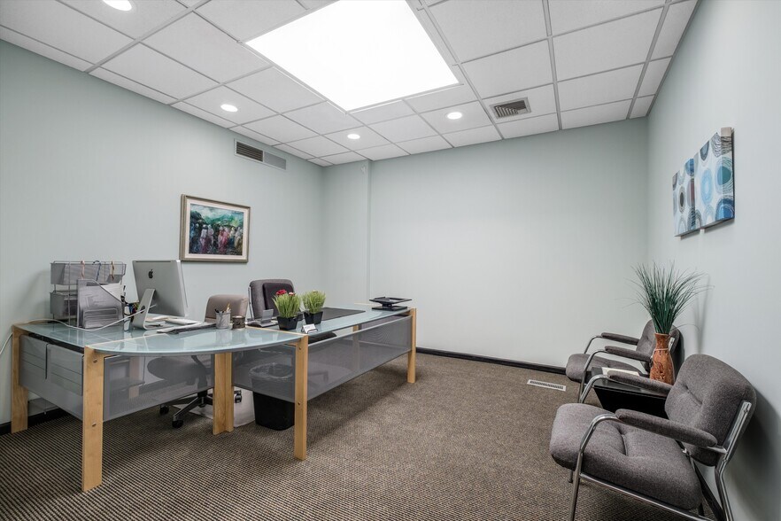 More Photos Of 18038 Mack Ave, Grosse Pointe Medical For Sale