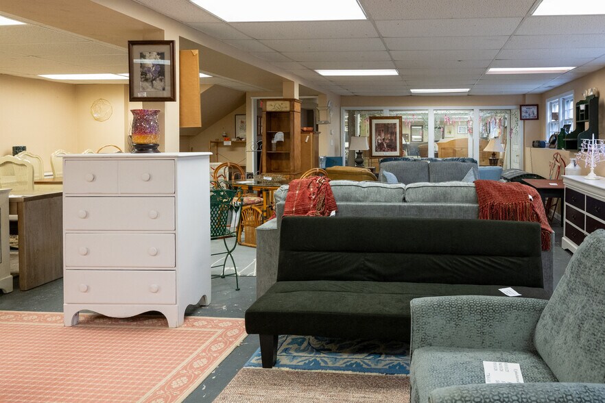 More Photos Of 700 Washington St, Hanover Freestanding For Sale