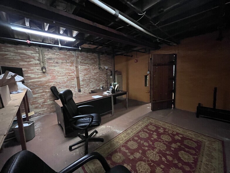More Photos Of 27-45 Lafayette Sq, Haverhill Office For Lease