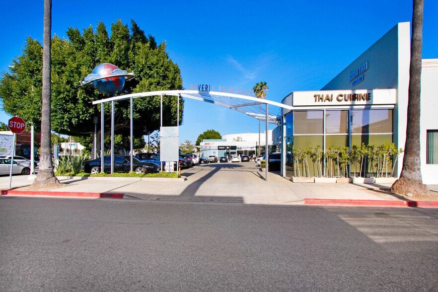 More Photos Of 9150-9198 W Olympic Blvd, Beverly Hills Storefront For Lease