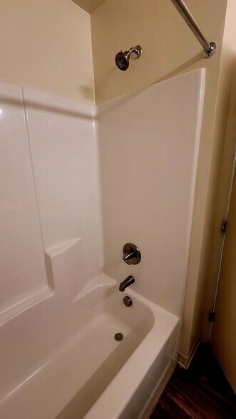 More Photos Of 1121 Stainback St, Petersburg Apartments For Sale