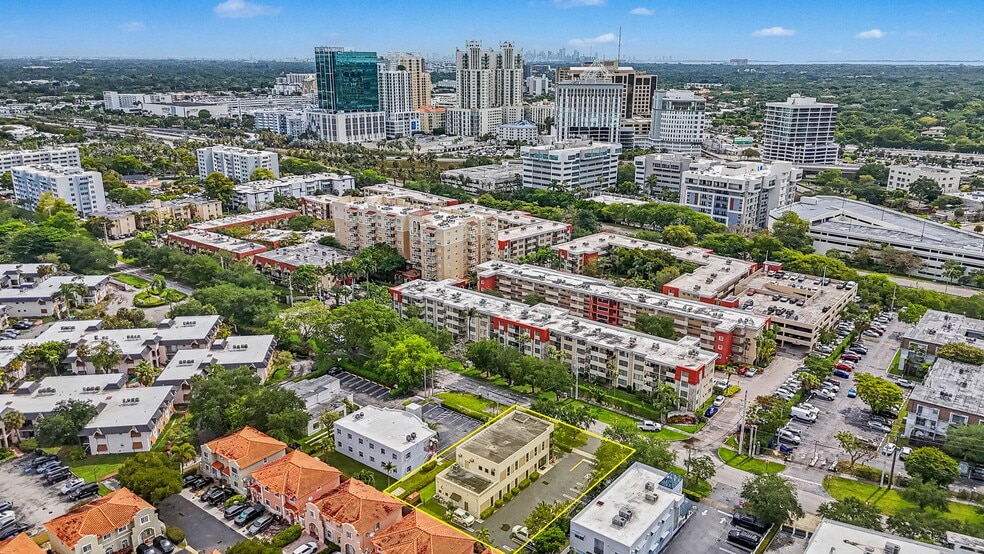 More Photos Of 9440 SW 77th Ave, Miami Office For Sale