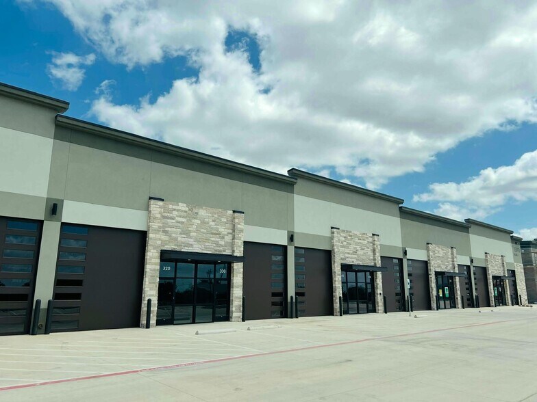 More Photos Of 15893 Ronald Reagan Blvd, Leander Unknown For Lease