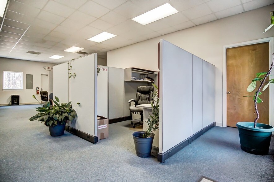 More Photos Of 1753-1787 Old Earnhardt Rd, Kannapolis Medical For Lease