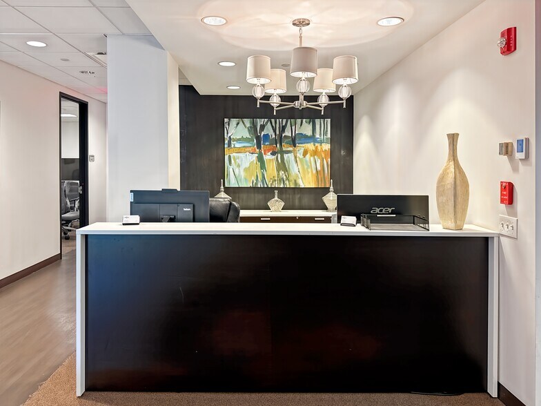 More Photos Of 11-15 River Rd, Wilton Coworking Space