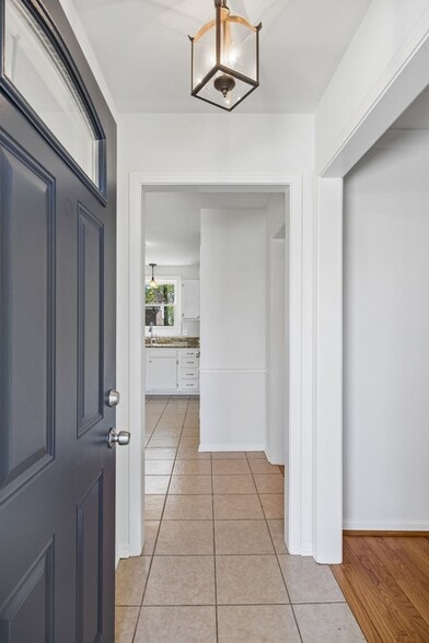 More Photos Of 1910 Redbud Ct, Franklin Multifamily For Sale