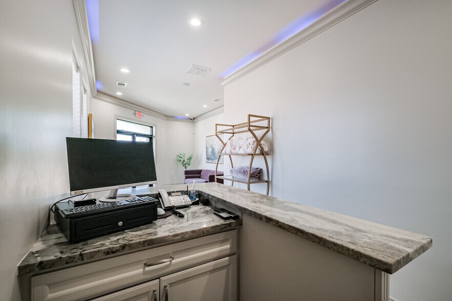 More Photos Of 21733 Provincial Blvd, Katy Loft Creative Space For Sale