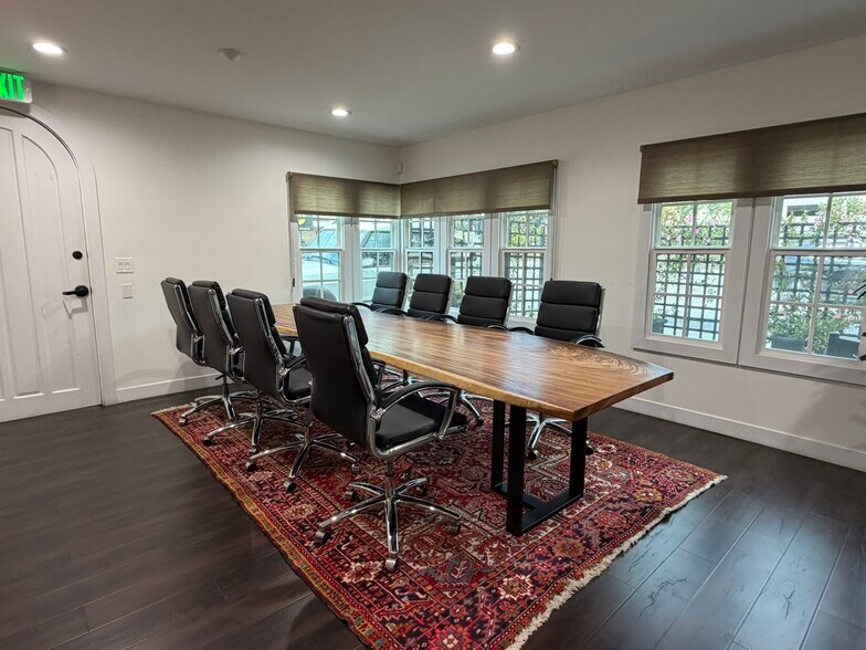 More Photos Of 390 E Walnut St, Pasadena Office For Lease