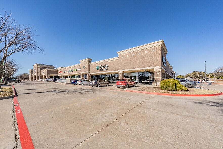 More Photos Of 3939 Frankford Rd, Dallas Unknown For Lease