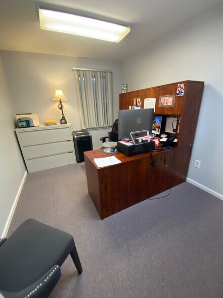 More Photos Of 301 S Main St, Doylestown Medical For Lease