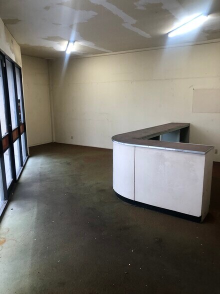 More Photos Of 724-726 S Anaheim Blvd, Anaheim Freestanding For Sale