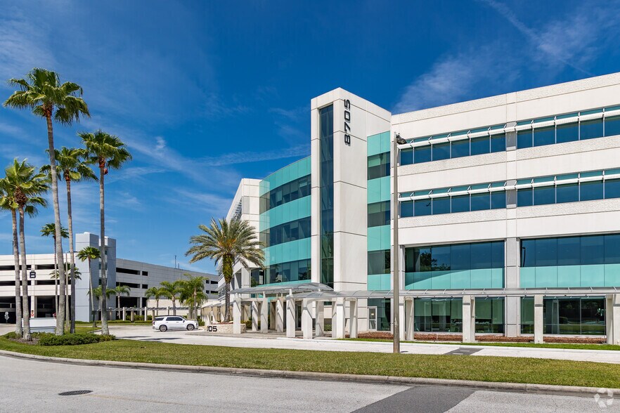 More Photos Of 8705 Henderson Rd, Tampa Office For Lease