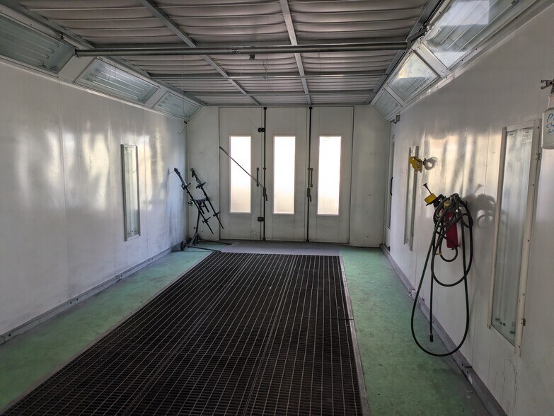 More Photos Of 515 Washington St, Peekskill General Retail For Sale