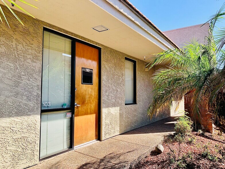 More Photos Of 5700 W Olive Ave, Glendale Medical For Lease