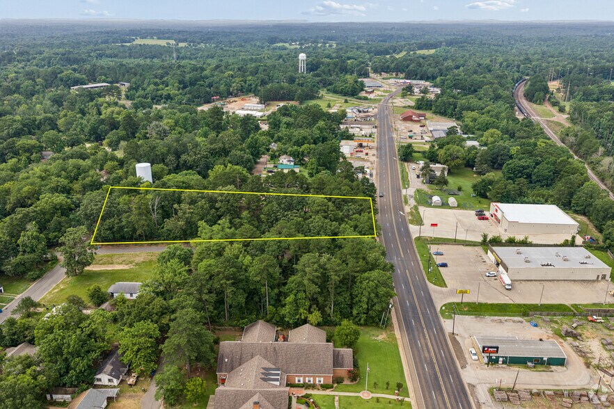 More Photos Of S Commerce @ Brandon St E, Overton Land For Sale