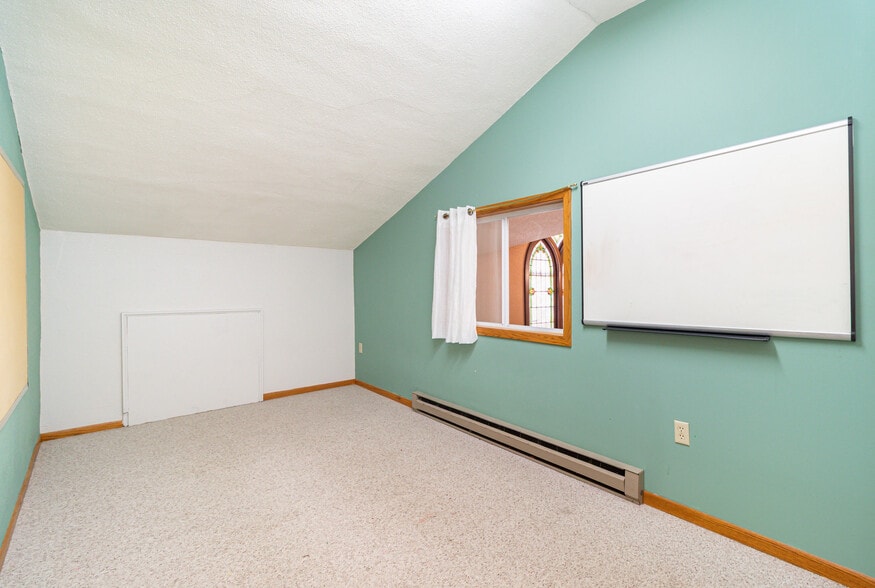 More Photos Of 405 Broadway Ave S, Cokato Religious Facility For Sale