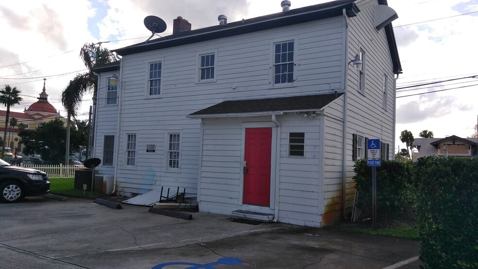 More Photos Of 429 N Ridgewood Ave, Daytona Beach Office For Sale