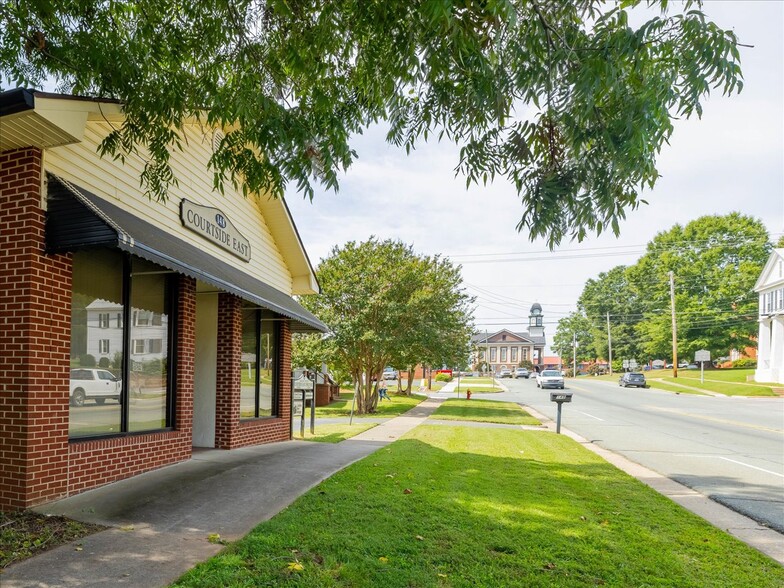 More Photos Of 140 East St, Pittsboro Office Residential For Sale