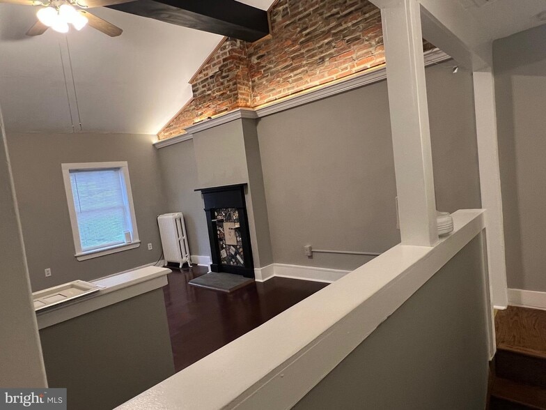 More Photos Of 120 W Girard Ave, Philadelphia Apartments For Sale