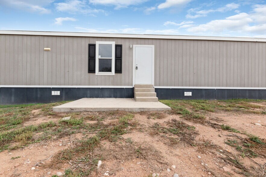 More Photos Of , Kingsland Specialty For Sale
