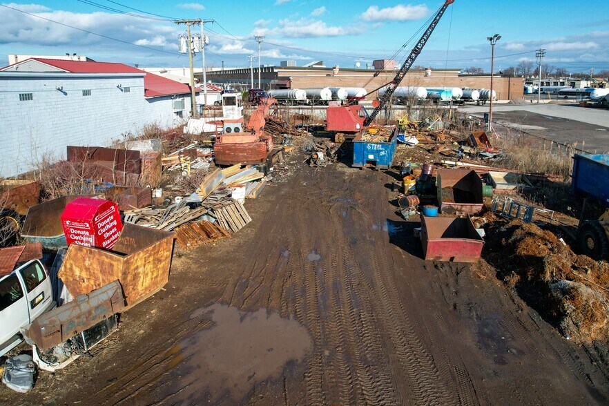 More Photos Of 85 Skillen St, Buffalo Auto Salvage Facility For Sale