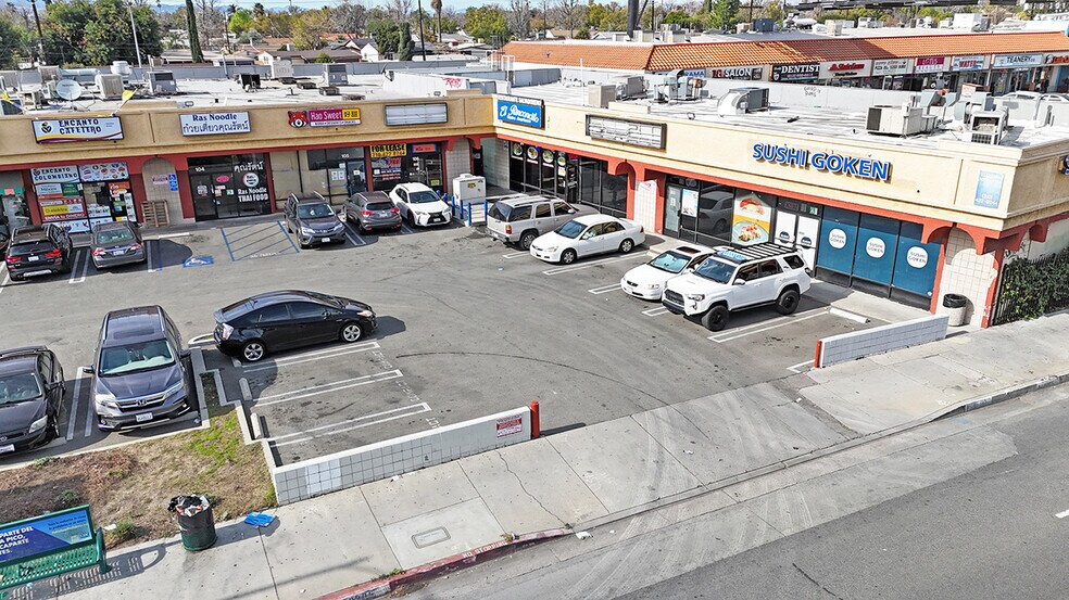More Photos Of 8205 Woodman Ave, Panorama City Service Station For Lease