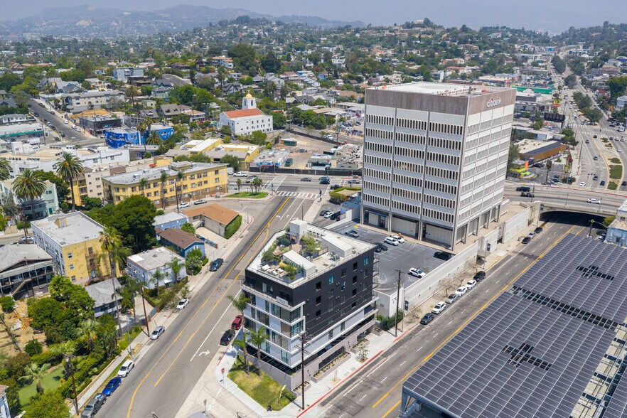 More Photos Of 1915 Park Avenue, Los Angeles Apartments For Sale