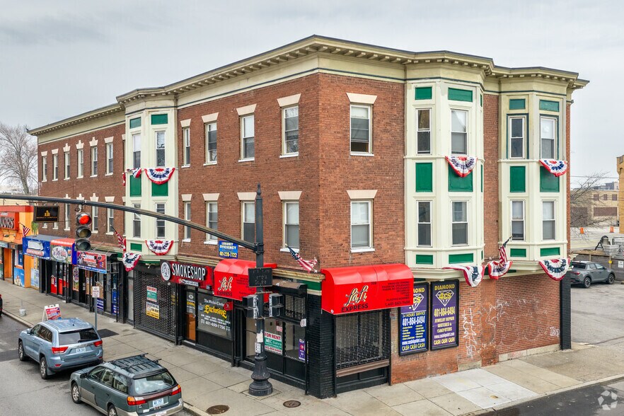Primary Photo Of 316 Cranston St, Providence Storefront Retail Residential For Lease