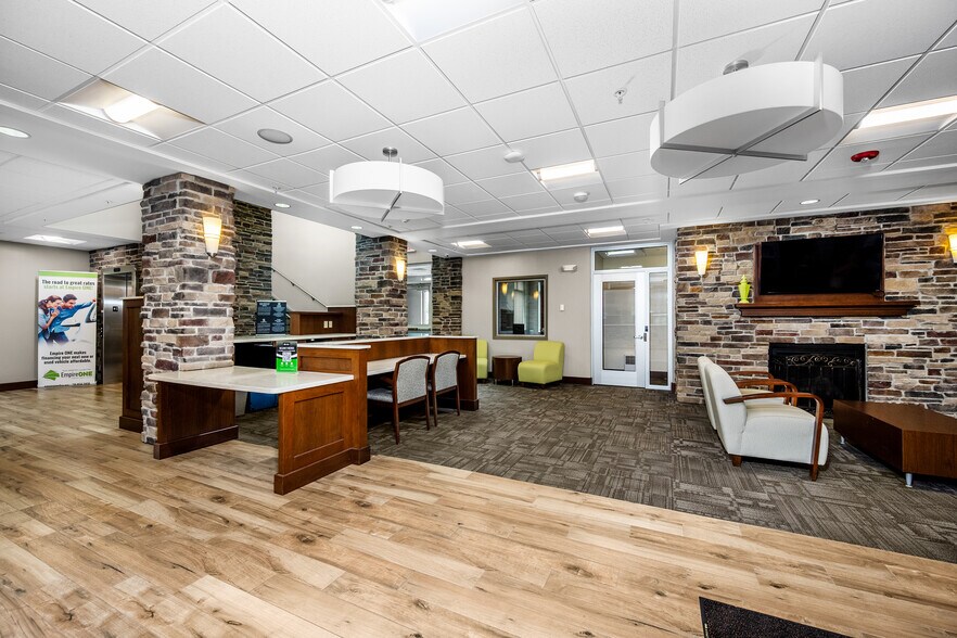 More Photos Of 3020 Orchard Park Rd, Buffalo Office For Sale