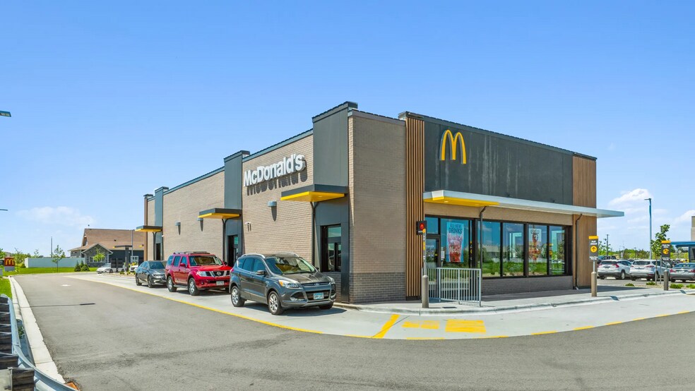 More Photos Of 15460 English Ave, Apple Valley Fast Food For Sale